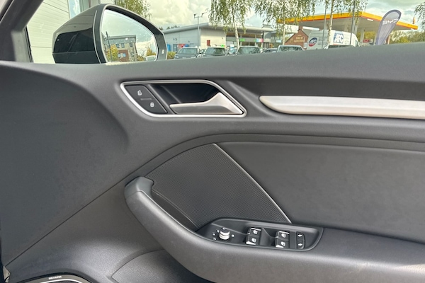 Used Audi S3 2019 for sale - 76324046: Photo 21