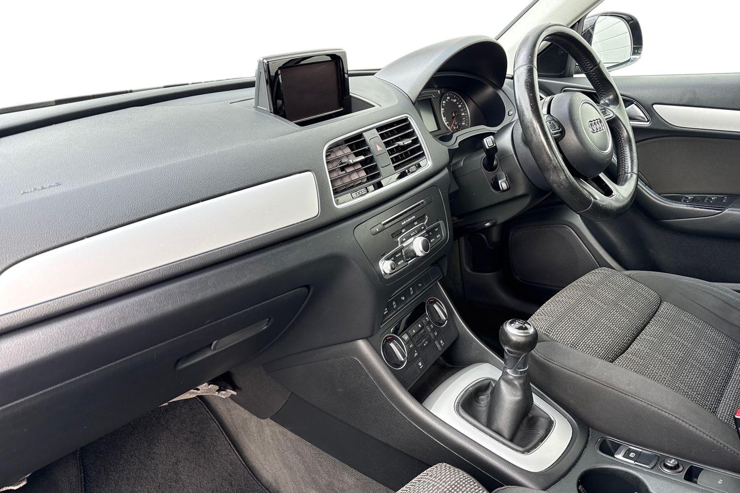 Used Audi Q3 2016 for sale - 77641940: Photo 15