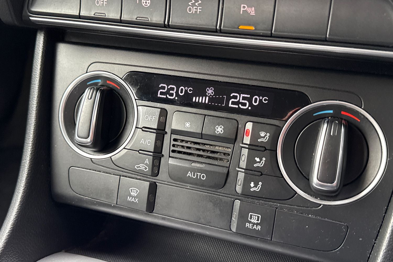 Used Audi Q3 2016 for sale - 77641940: Photo 22