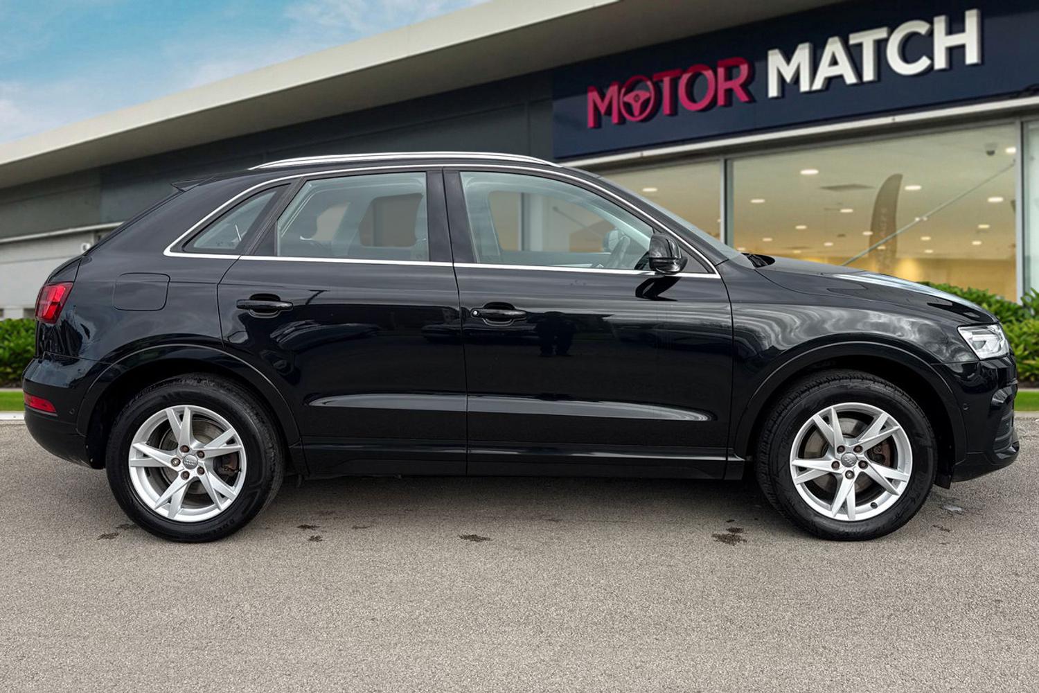 Used Audi Q3 2016 for sale - 77641940: Photo 3