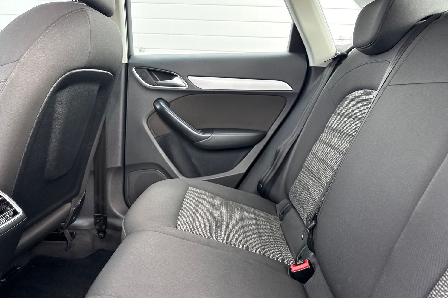 Used Audi Q3 2016 for sale - 77641940: Photo 35