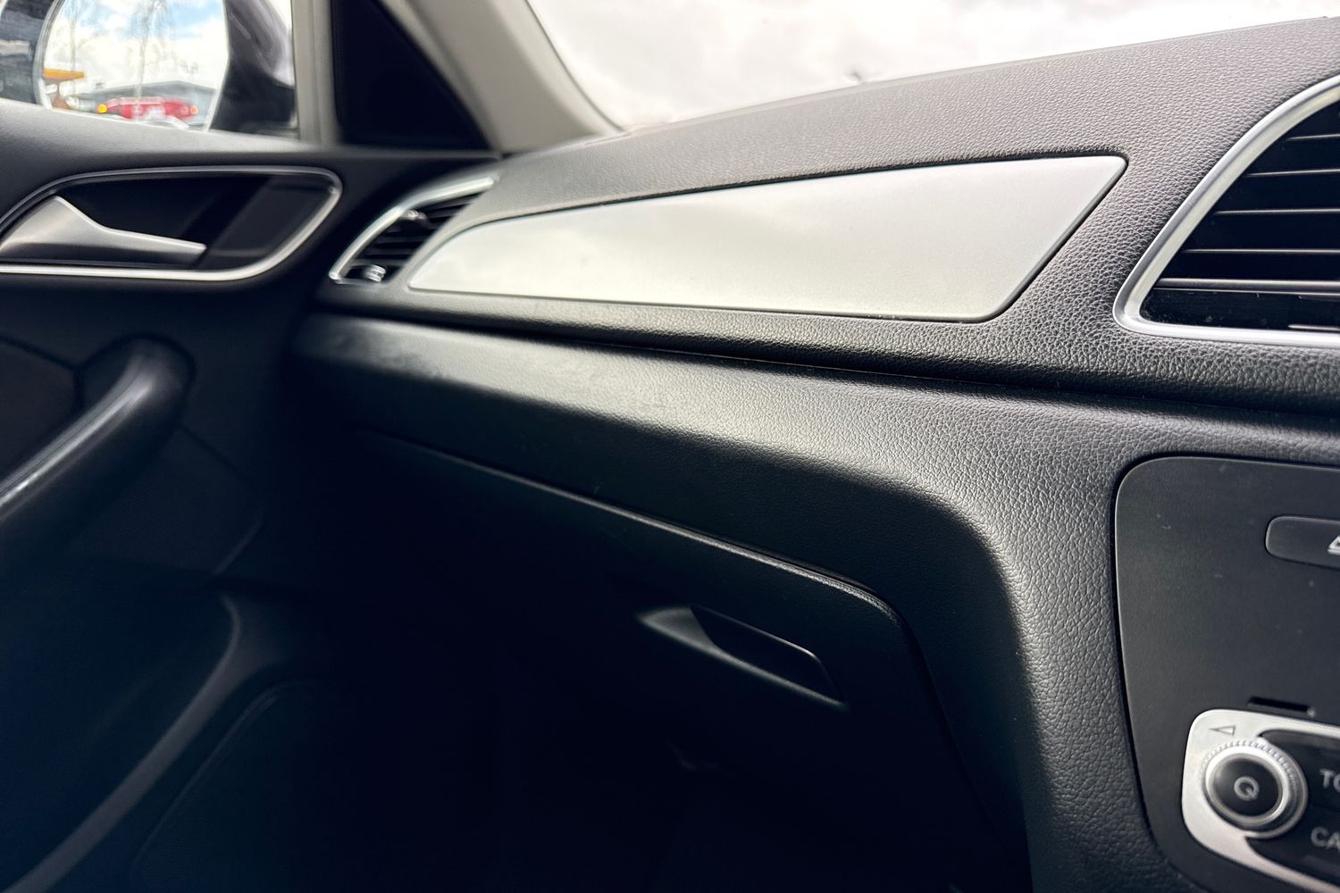 Used Audi Q3 2016 for sale - 77641940: Photo 58