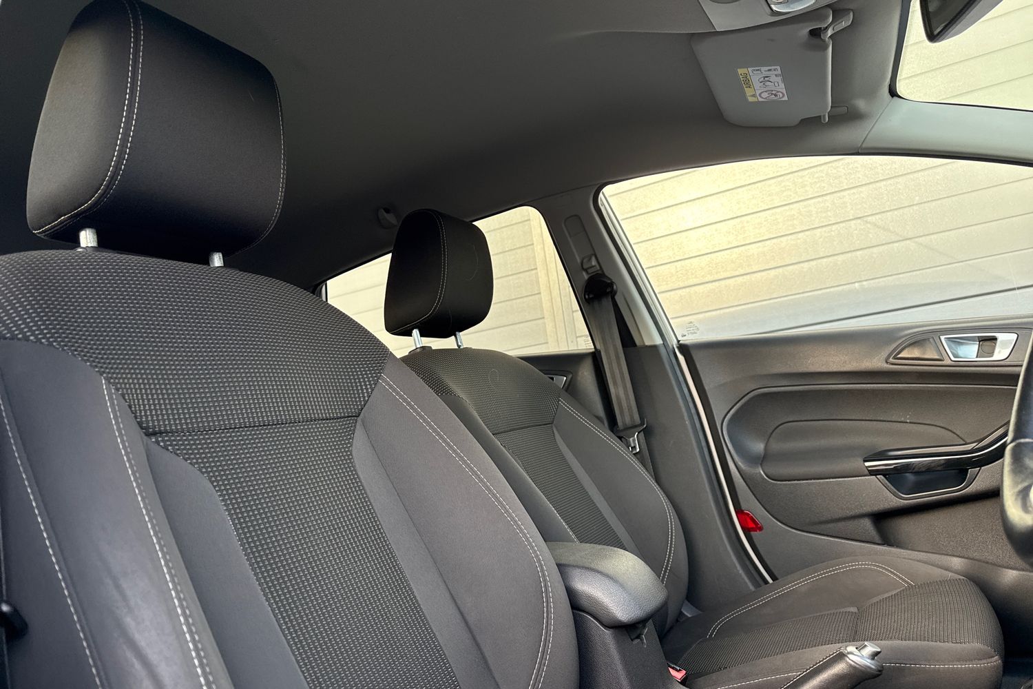 Used Ford Fiesta 2017 for sale - 76581829: Photo 24