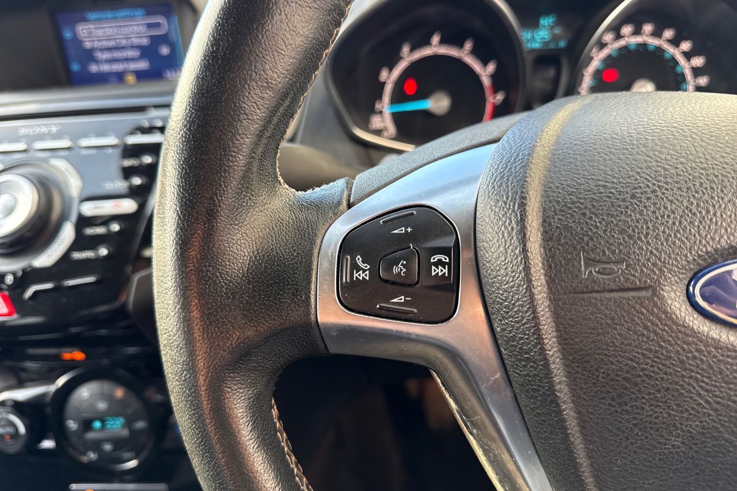 Used Ford Fiesta 2017 for sale - 76581829: Photo 49