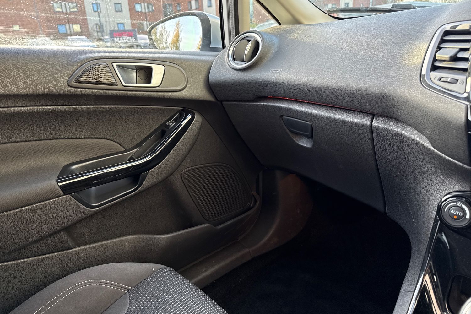 Used Ford Fiesta 2017 for sale - 76581829: Photo 56