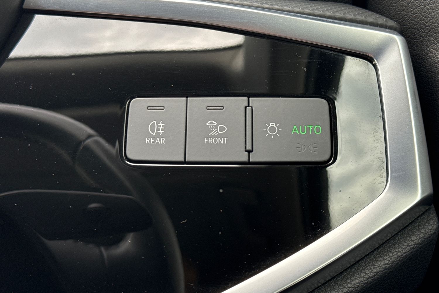 Vehicle 28