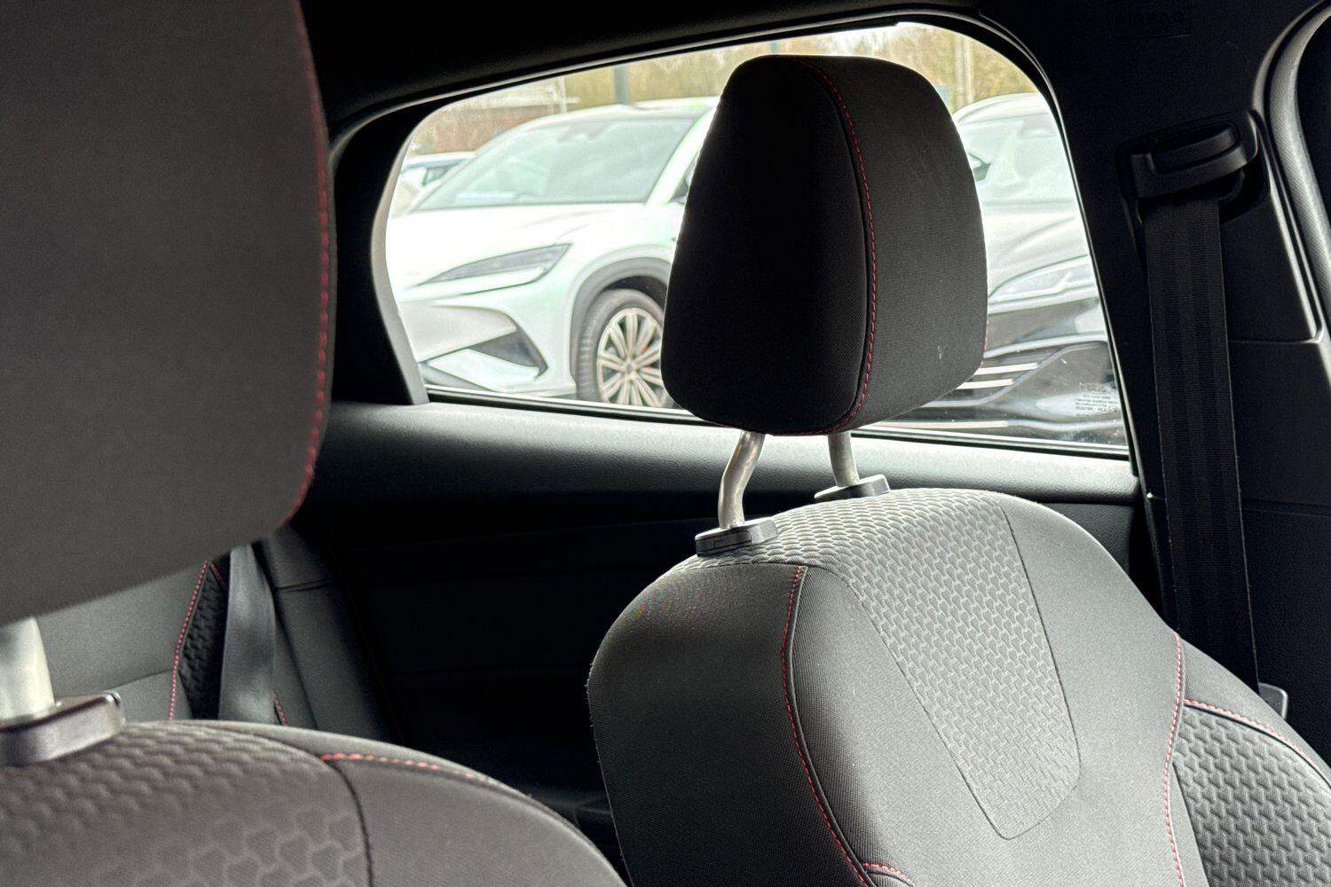 Used Ford Focus 2017 for sale - 77820236: Photo 38