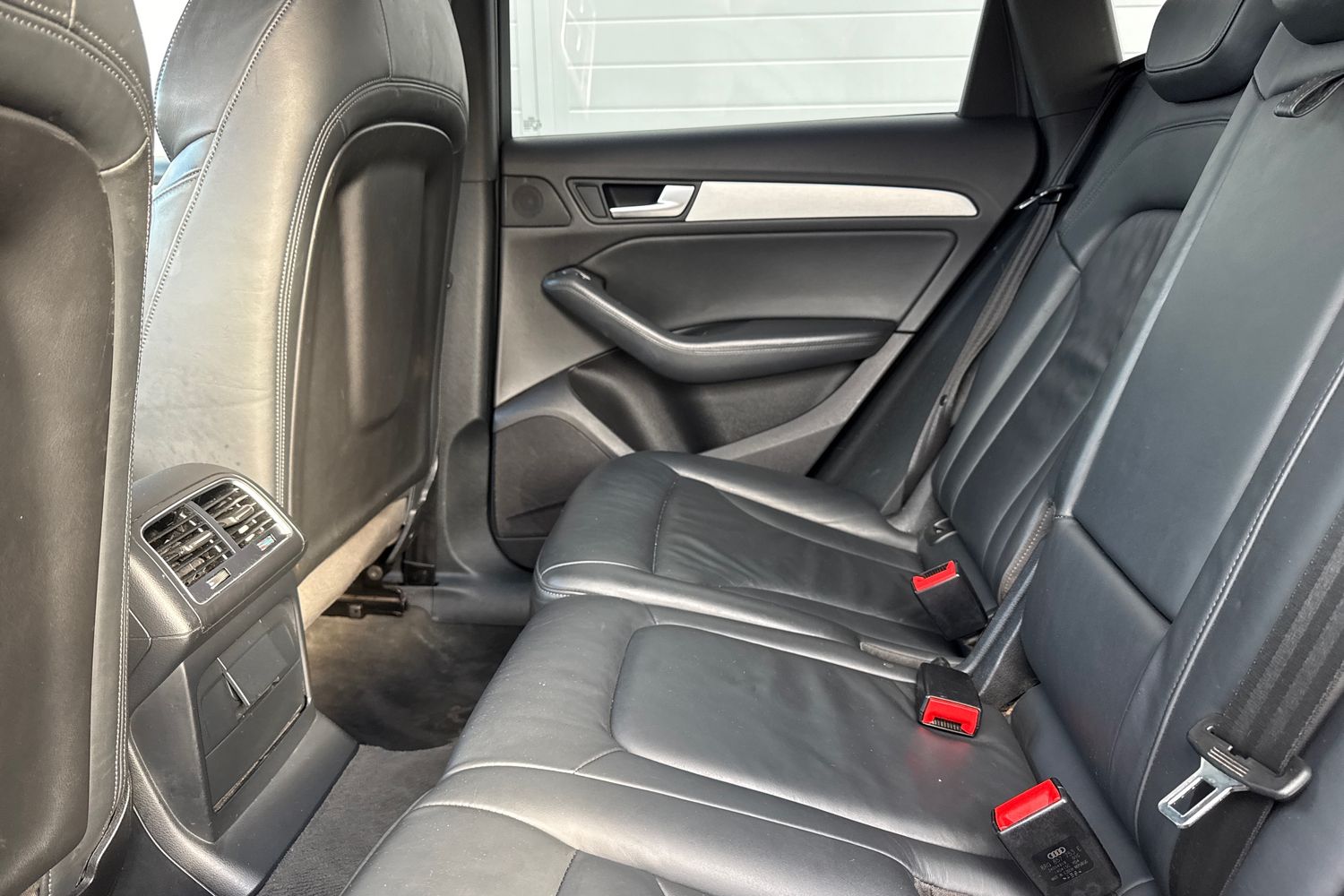 Used Audi Q5 2015 for sale - 76481046: Photo 35