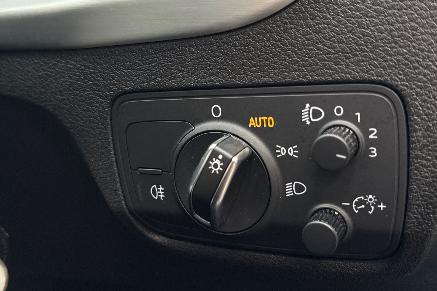 Used Audi Q2 2019 for sale - 76453547: Photo 48