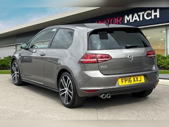 Used Volkswagen Golf 2016 for sale - 75655342: Photo