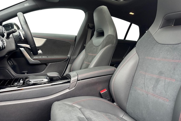 Used Mercedes-Benz CLA 2023 for sale - 75639335: Photo 16