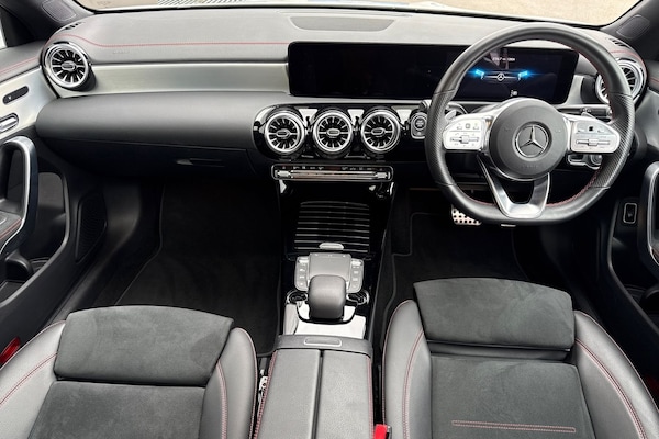 Used Mercedes-Benz CLA 2023 for sale - 75639335: Photo 31