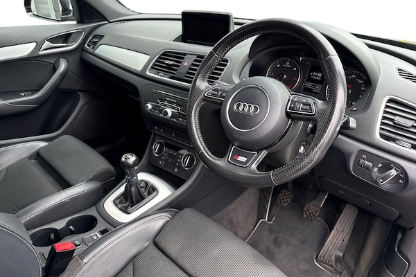 Used Audi Q3 2015 for sale - 76143742: Photo 14