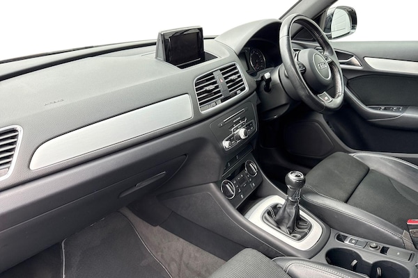 Used Audi Q3 2015 for sale - 76143742: Photo 15