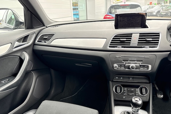 Used Audi Q3 2015 for sale - 76143742: Photo 20