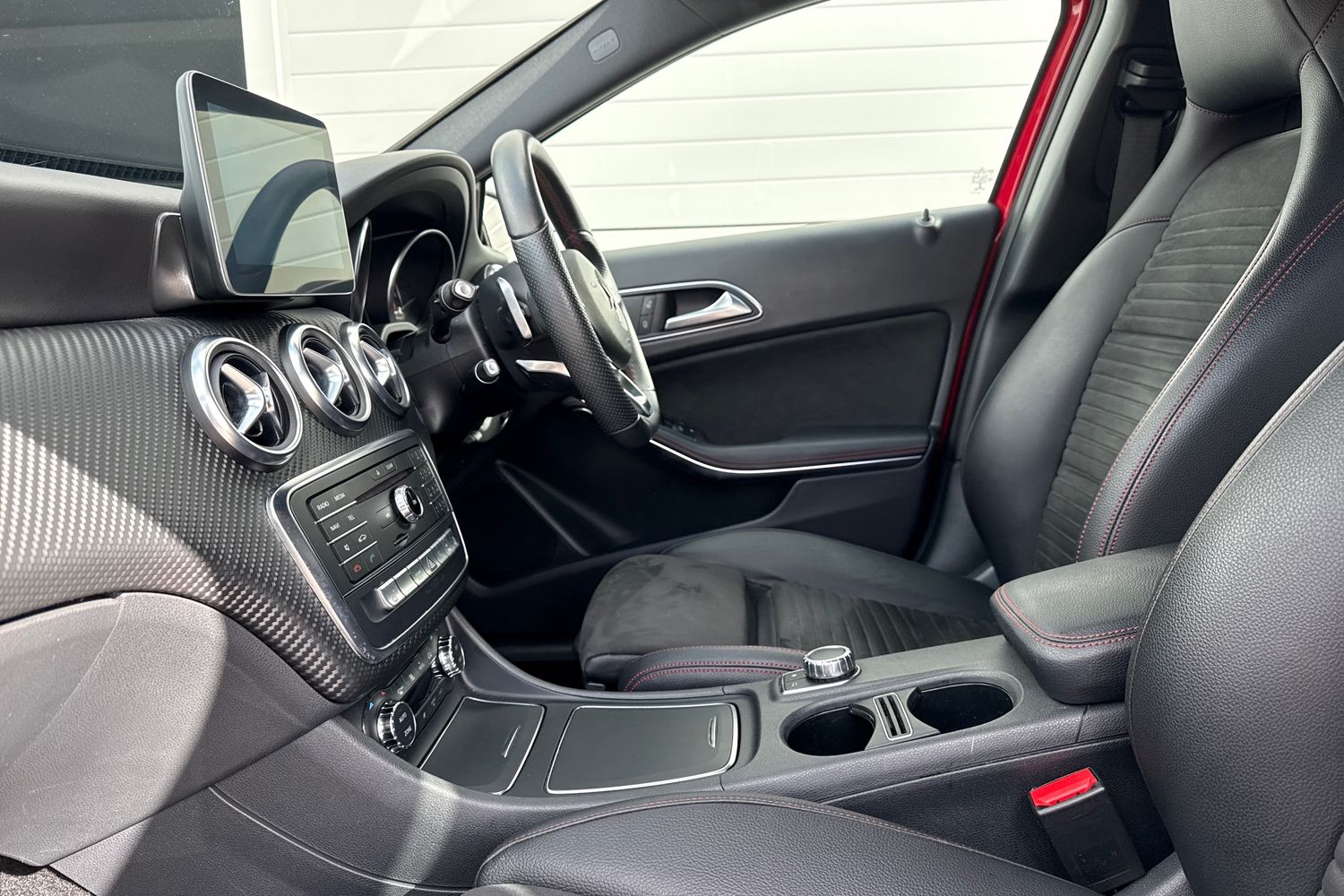 Used Mercedes-Benz A-Class 2018 for sale - 78029348: Photo 34