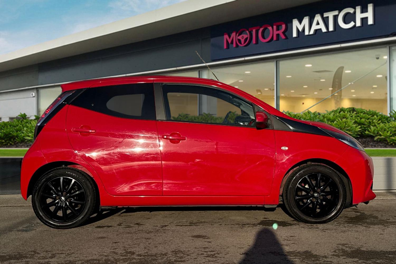 Used Toyota AYGO 2017 for sale - 77233348: Photo 3