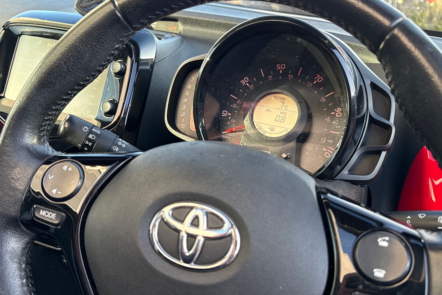 Used Toyota AYGO 2017 for sale - 77233348: Photo 51