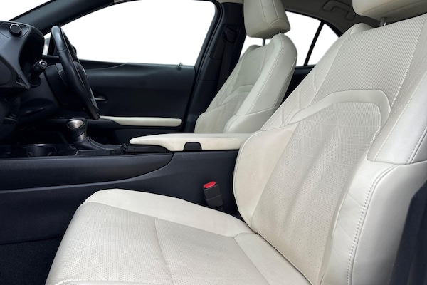 Used Lexus UX 2019 for sale - 75970392: Photo 15