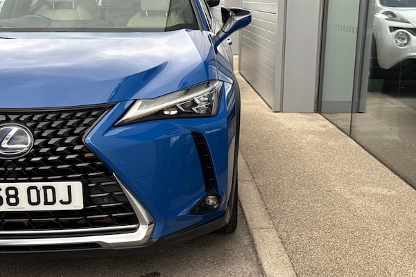 Used Lexus UX 2019 for sale - 75970392: Photo 27
