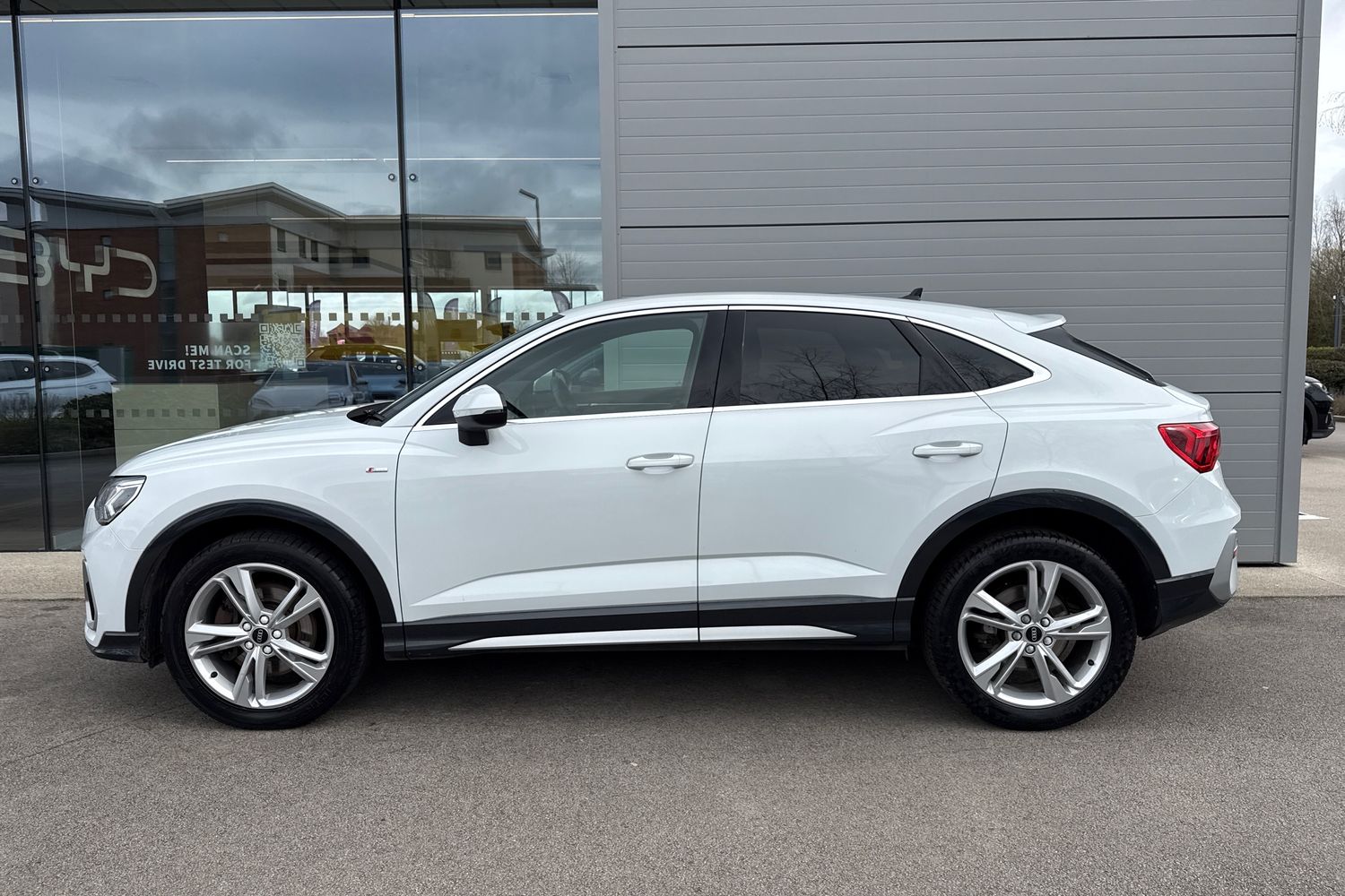 Used Audi Q3 2022 for sale - 78001675: Photo 31