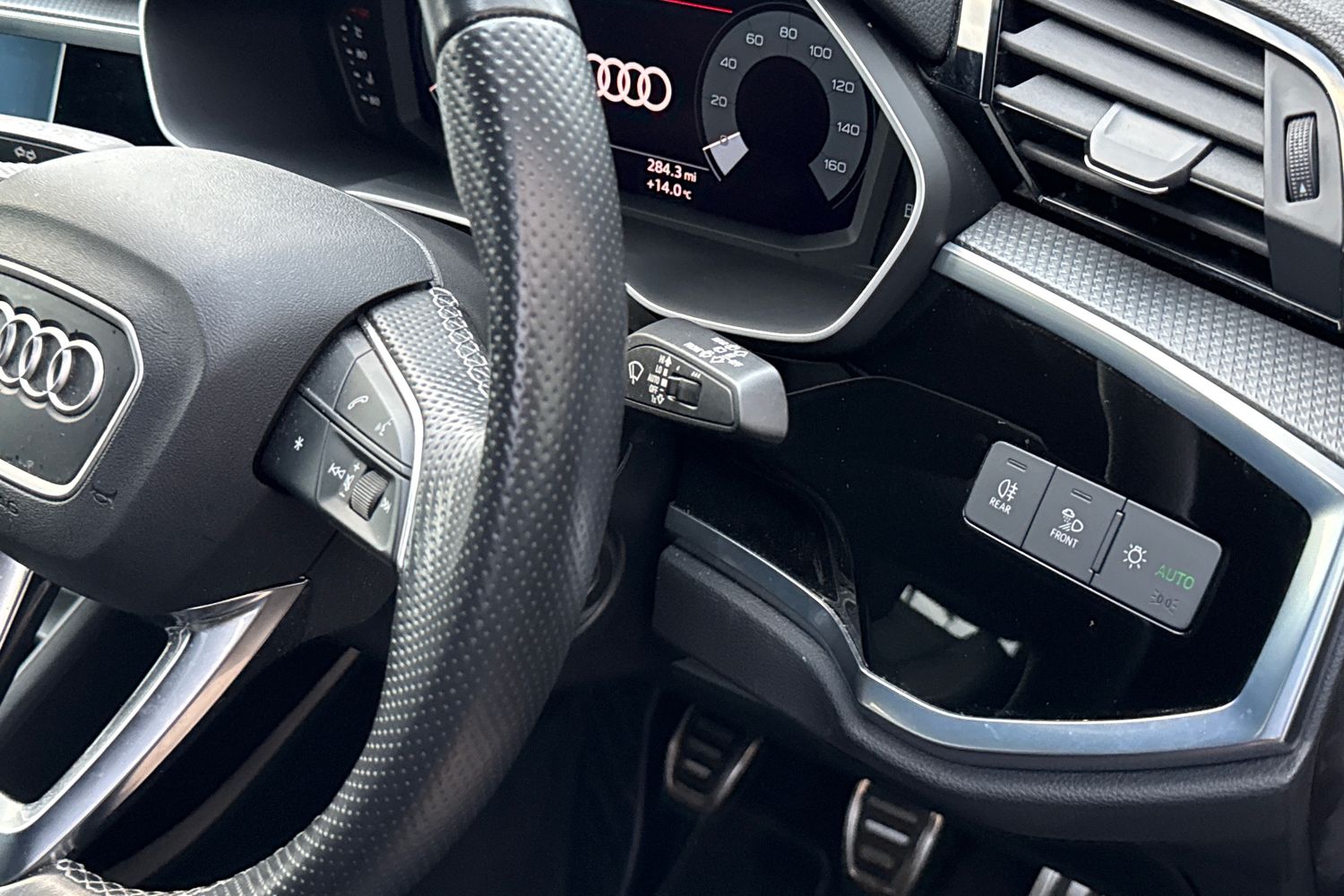 Used Audi Q3 2022 for sale - 76520076: Photo 39