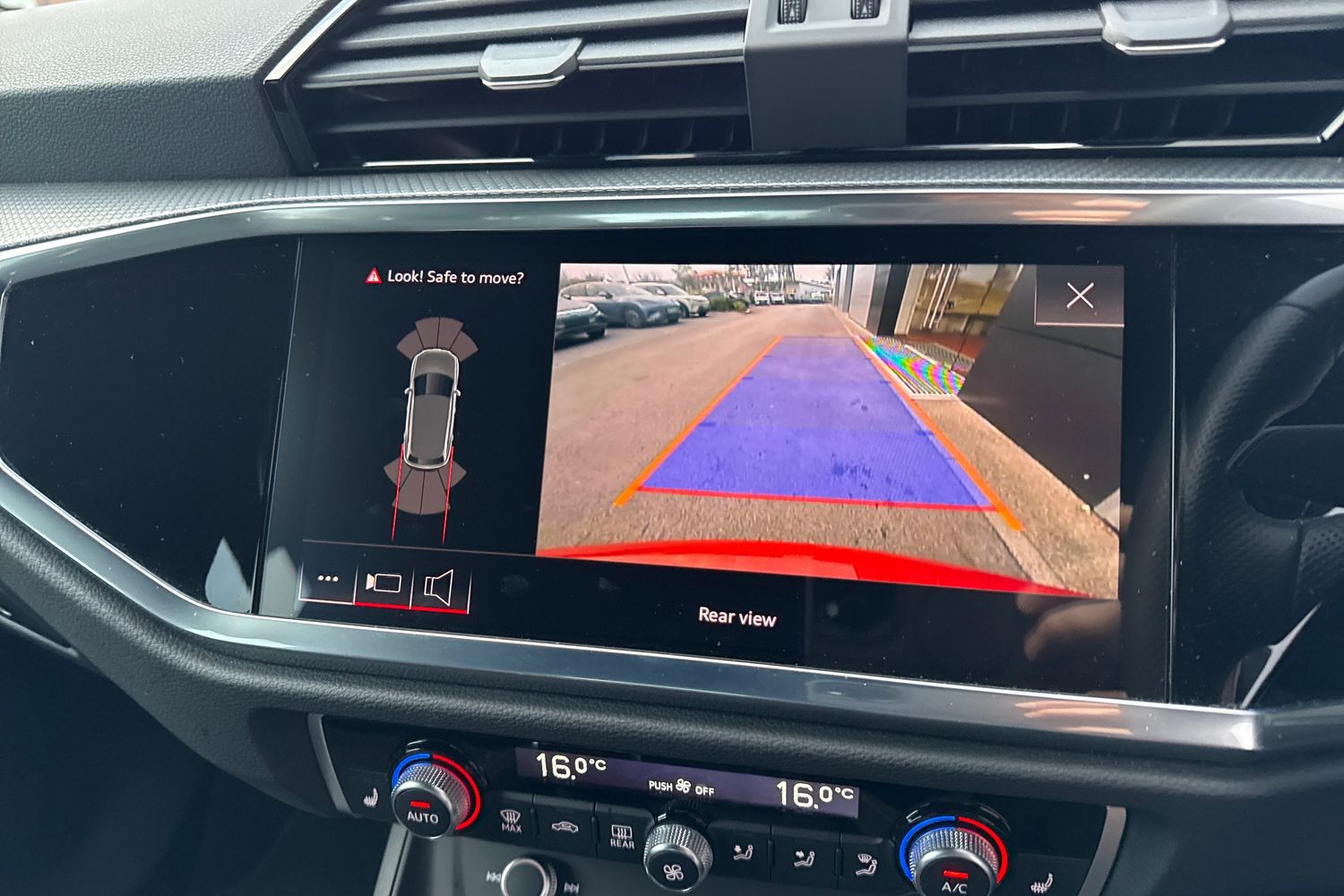 Used Audi Q3 2022 for sale - 76520076: Photo 52