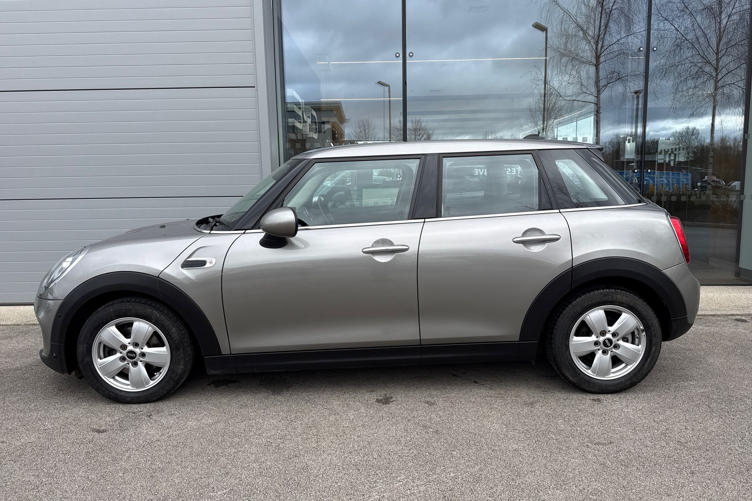 Used MINI Hatch 2018 for sale - 77829322: Photo 32