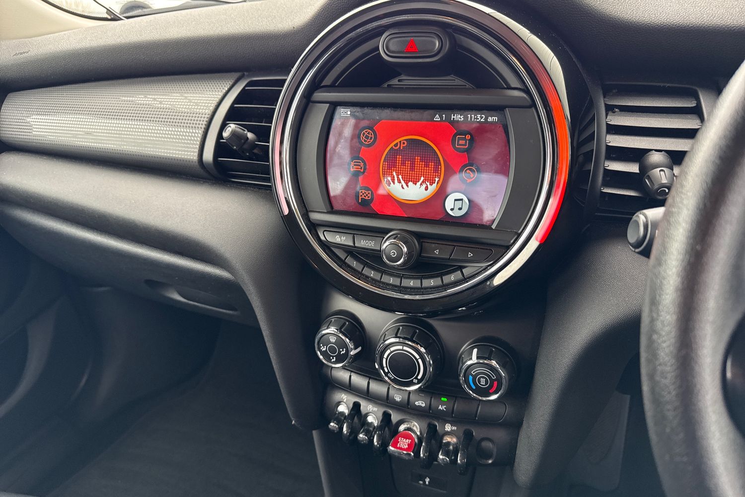 Used MINI Hatch 2018 for sale - 77829322: Photo 40