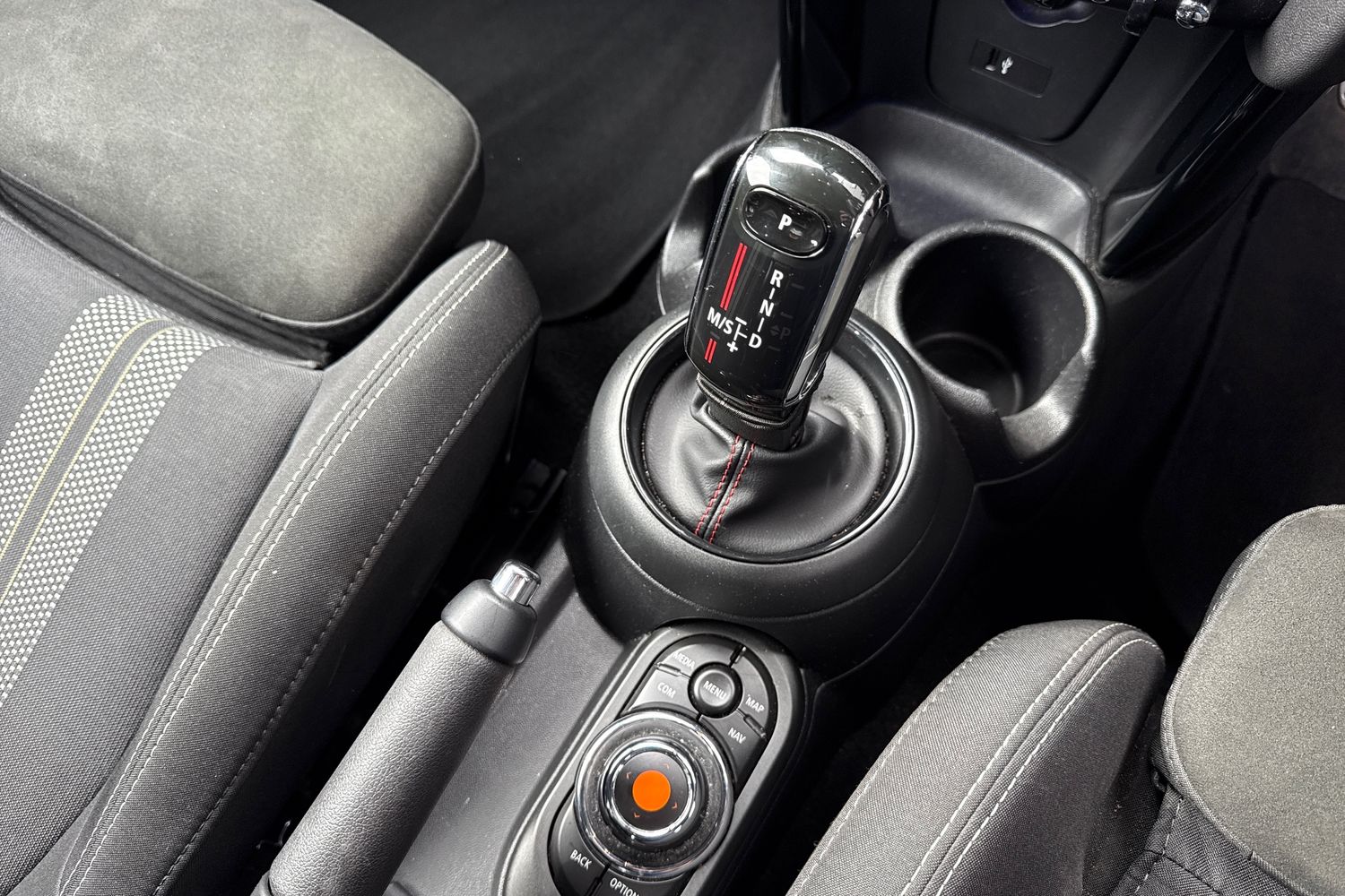 Used MINI Hatch 2019 for sale - 77996390: Photo 23