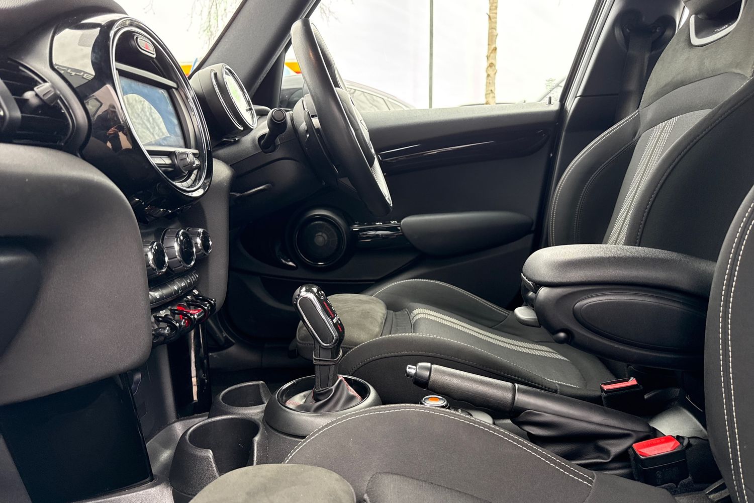 Used MINI Hatch 2019 for sale - 77996390: Photo 33