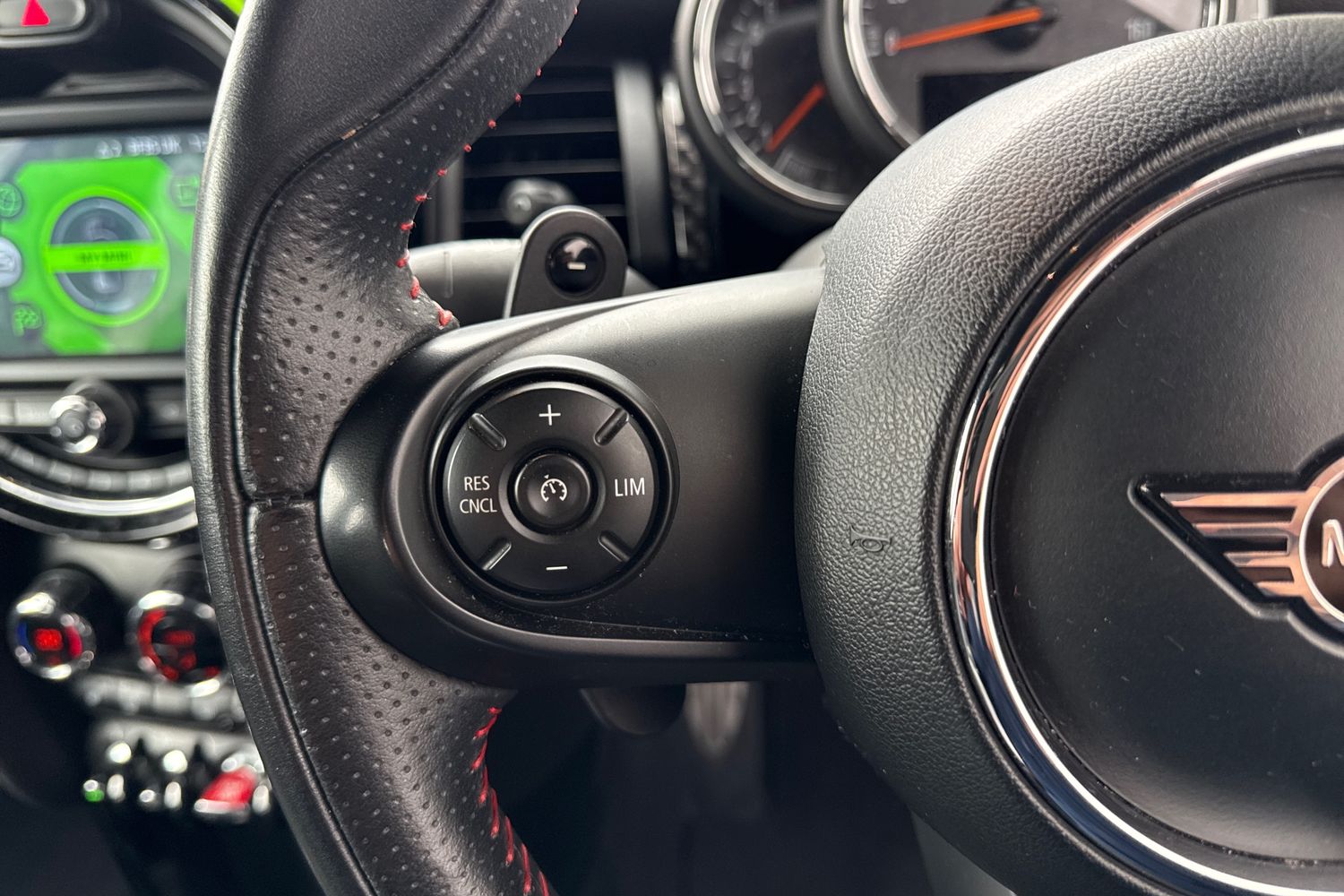 Used MINI Hatch 2019 for sale - 77996390: Photo 55