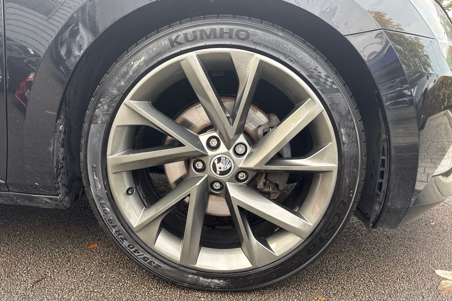 Used Skoda Superb 2018 for sale - 76495447: Photo 10