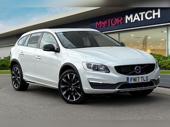 Used Volvo V60 Cross Country 2017 for sale - 75556931: Photo