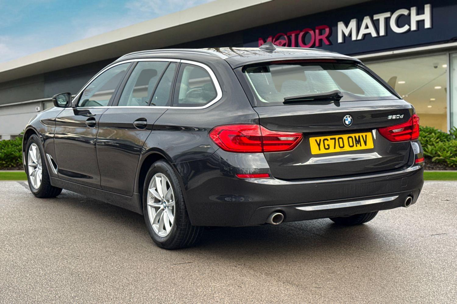 Used BMW 5 Series 2020 for sale - 77355400: Photo 2