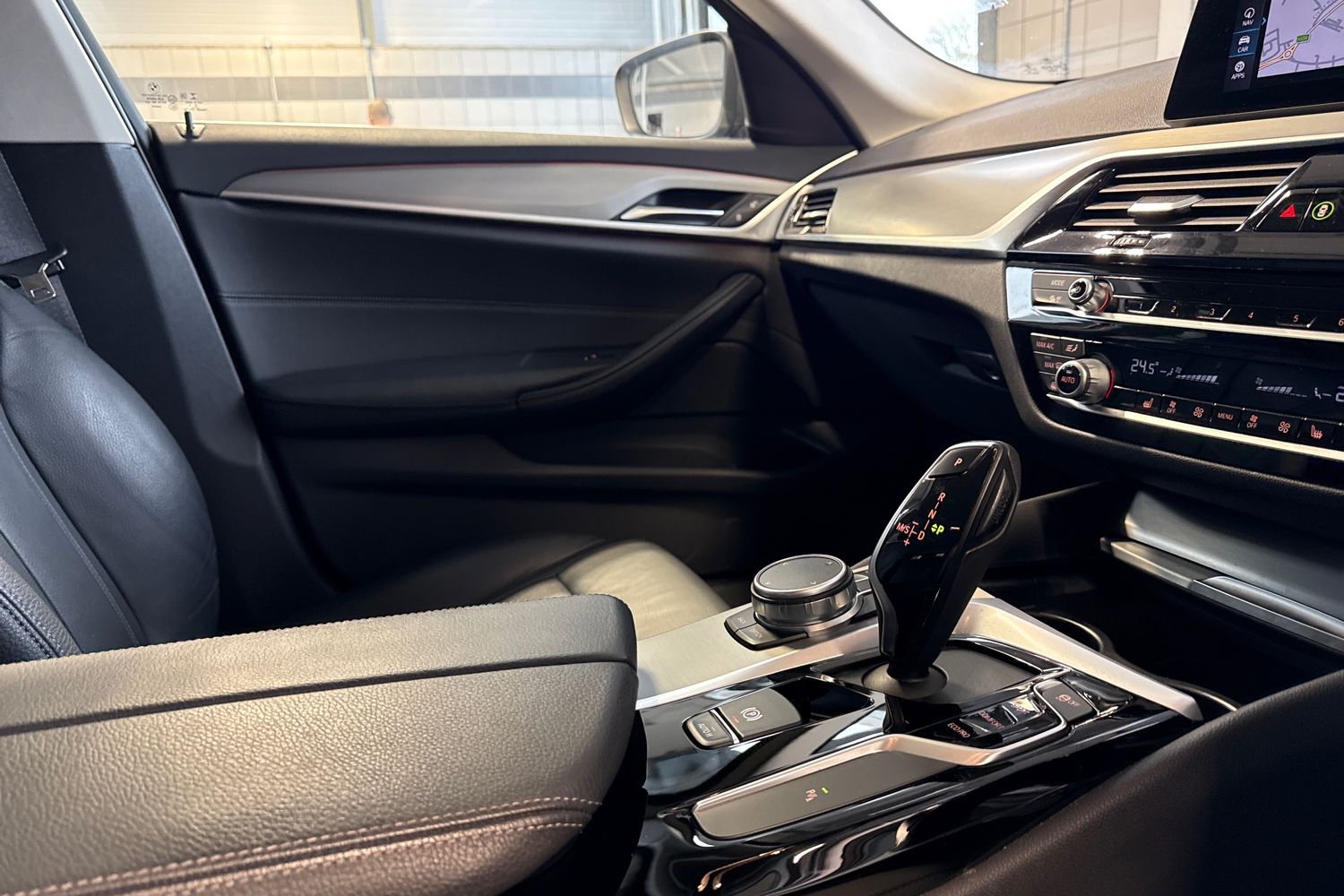 Used BMW 5 Series 2020 for sale - 77355400: Photo 50