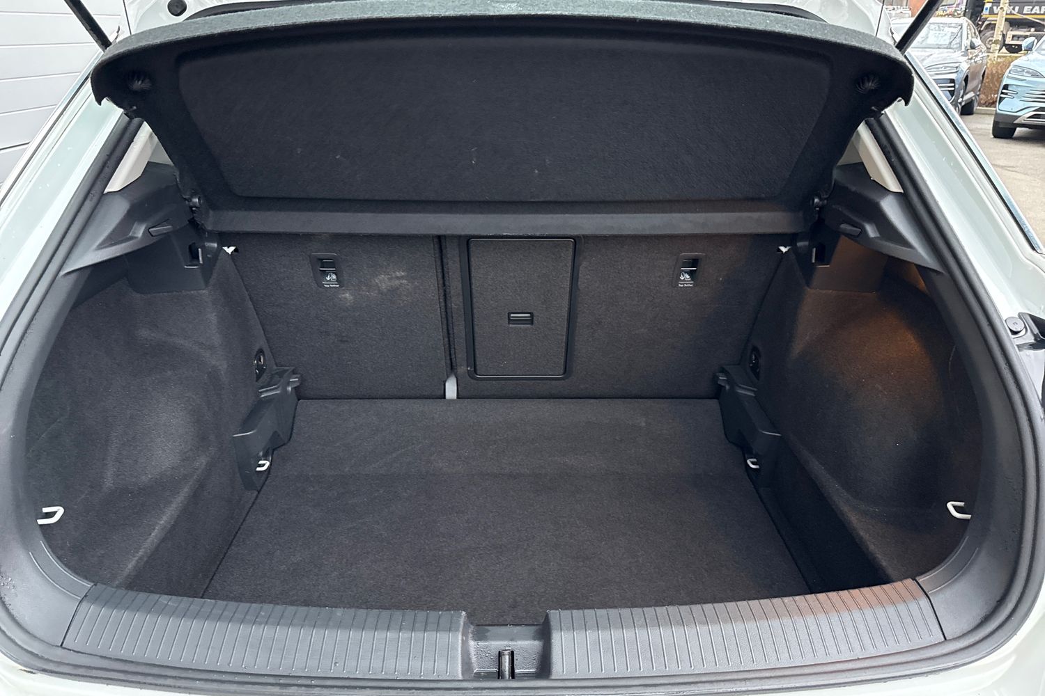 Used Volkswagen T-Roc 2019 for sale - 77415355: Photo 7