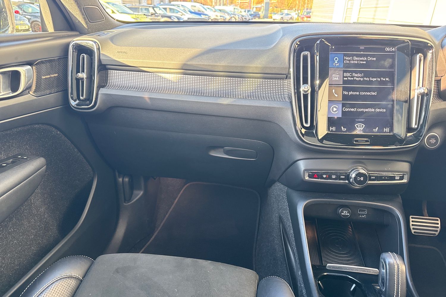 Used Volvo XC40 2018 for sale - 76783056: Photo 14