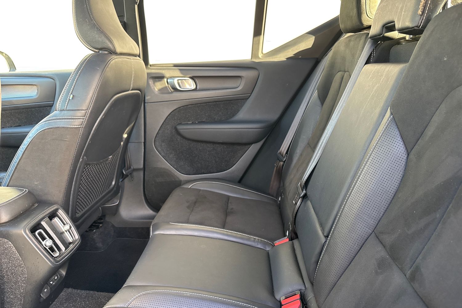 Used Volvo XC40 2018 for sale - 76783056: Photo 34