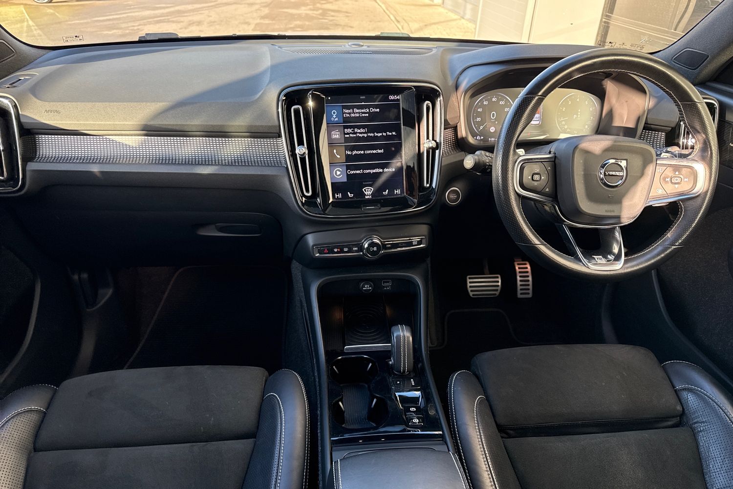 Used Volvo XC40 2018 for sale - 76783056: Photo 35