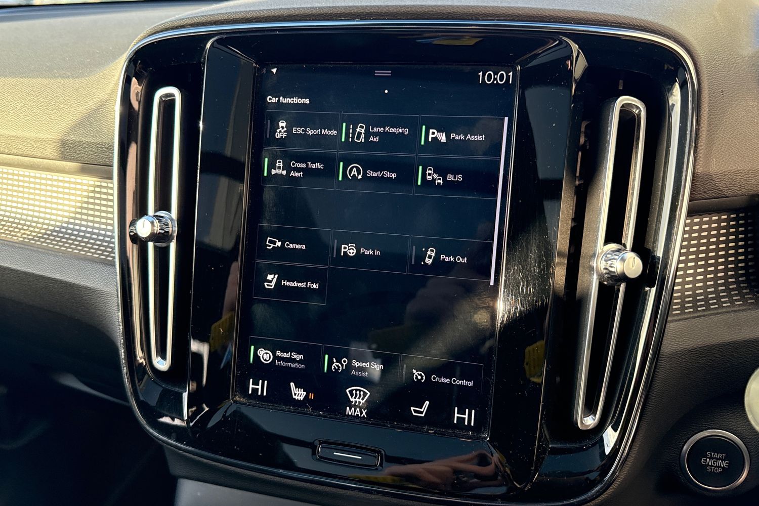 Used Volvo XC40 2018 for sale - 76783056: Photo 49