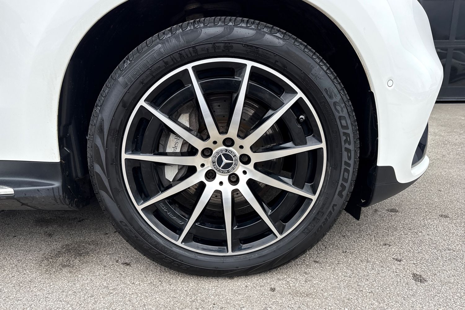 Used Mercedes-Benz EQC 2020 for sale - 77415360: Photo 11