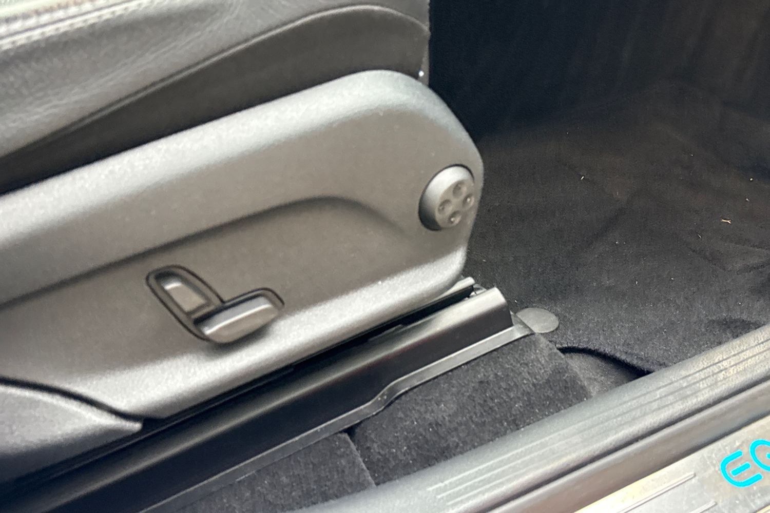 Used Mercedes-Benz EQC 2020 for sale - 77415360: Photo 60