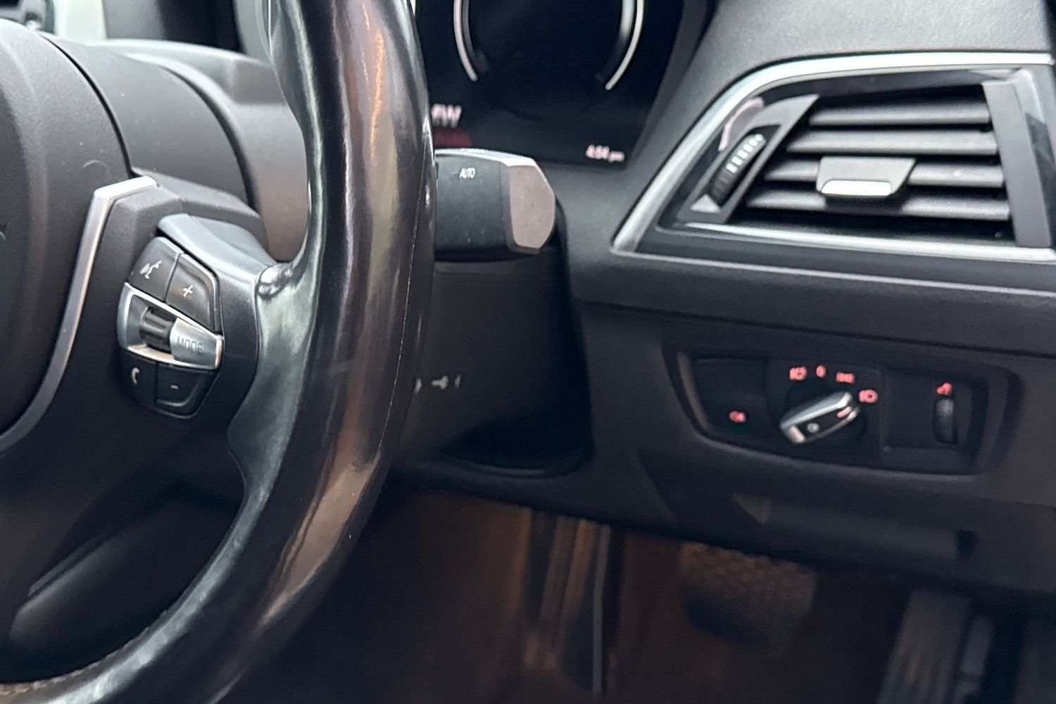 Used BMW 2 Series 2017 for sale - 77421595: Photo 38