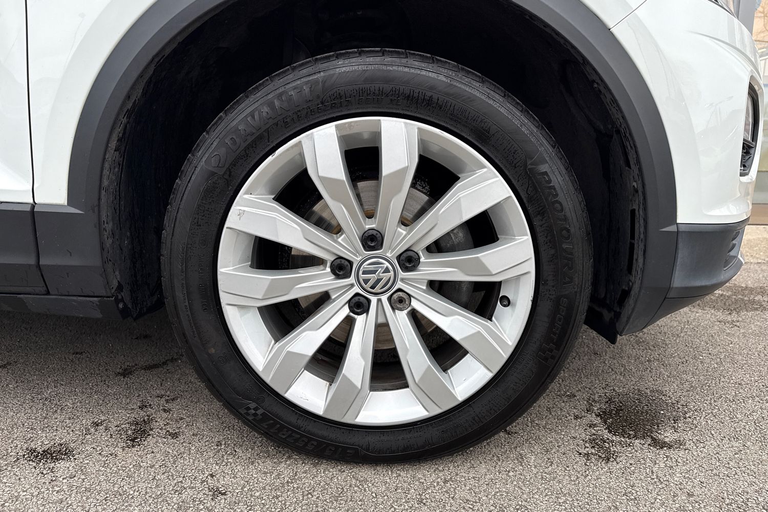 Used Volkswagen T-Roc 2019 for sale - 77615870: Photo 11