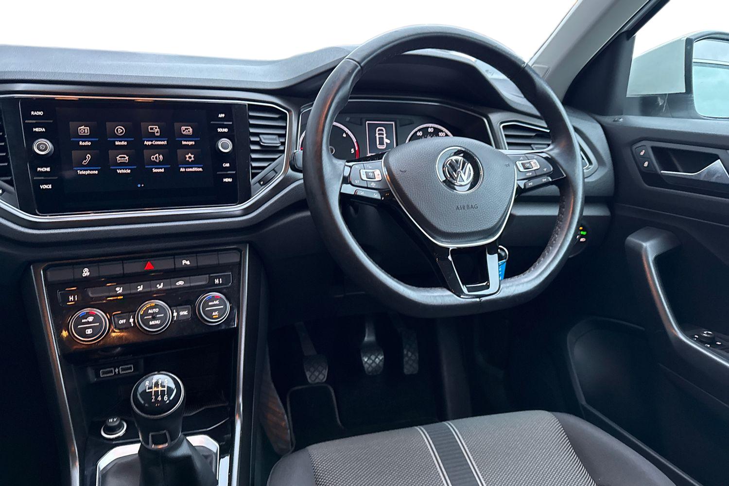 Used Volkswagen T-Roc 2019 for sale - 77615870: Photo 18