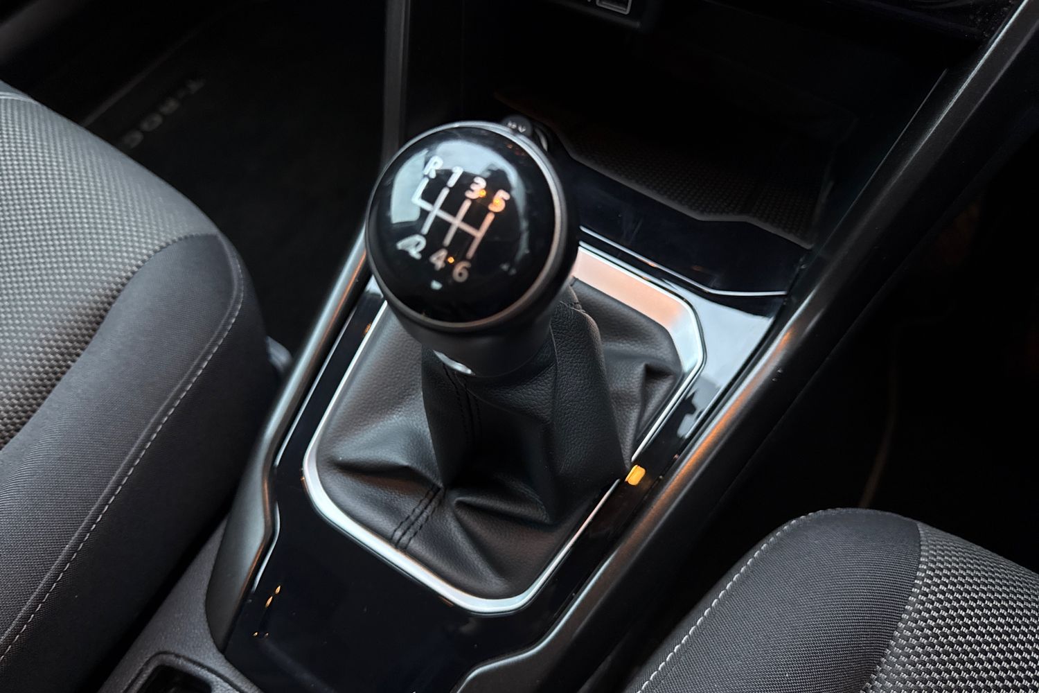 Used Volkswagen T-Roc 2019 for sale - 77615870: Photo 23