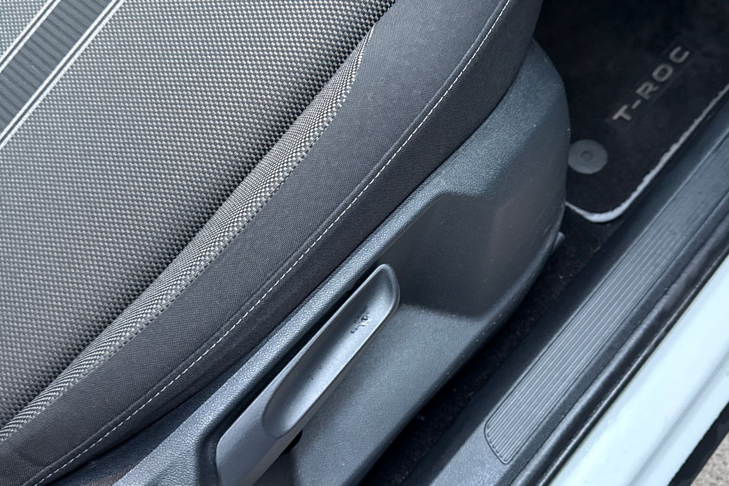 Used Volkswagen T-Roc 2019 for sale - 77615870: Photo 41