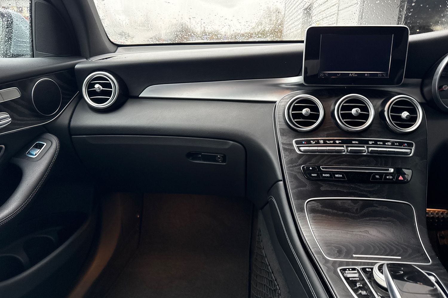 Used Mercedes-Benz GLC 2016 for sale - 76961465: Photo 20