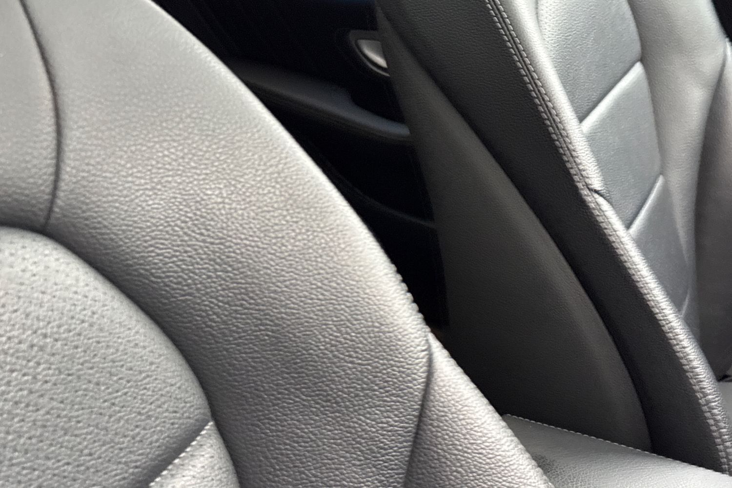 Used Mercedes-Benz GLC 2016 for sale - 76961465: Photo 37